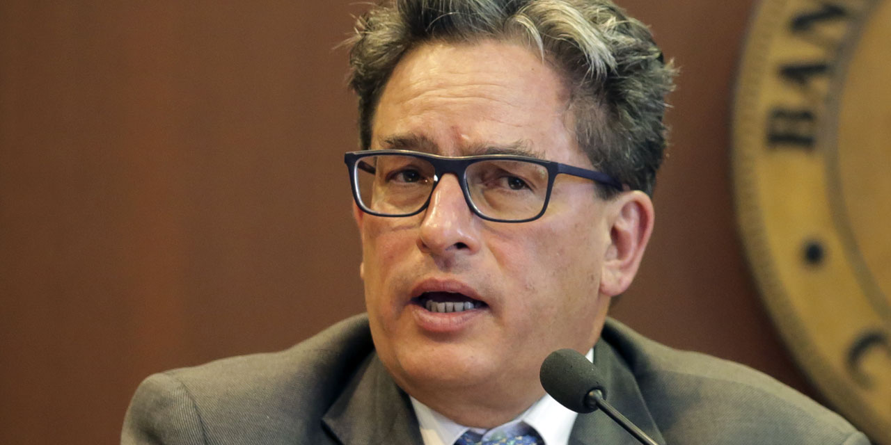 Relentlessly optimistic, Colombia lowers 2020 economic growth projection