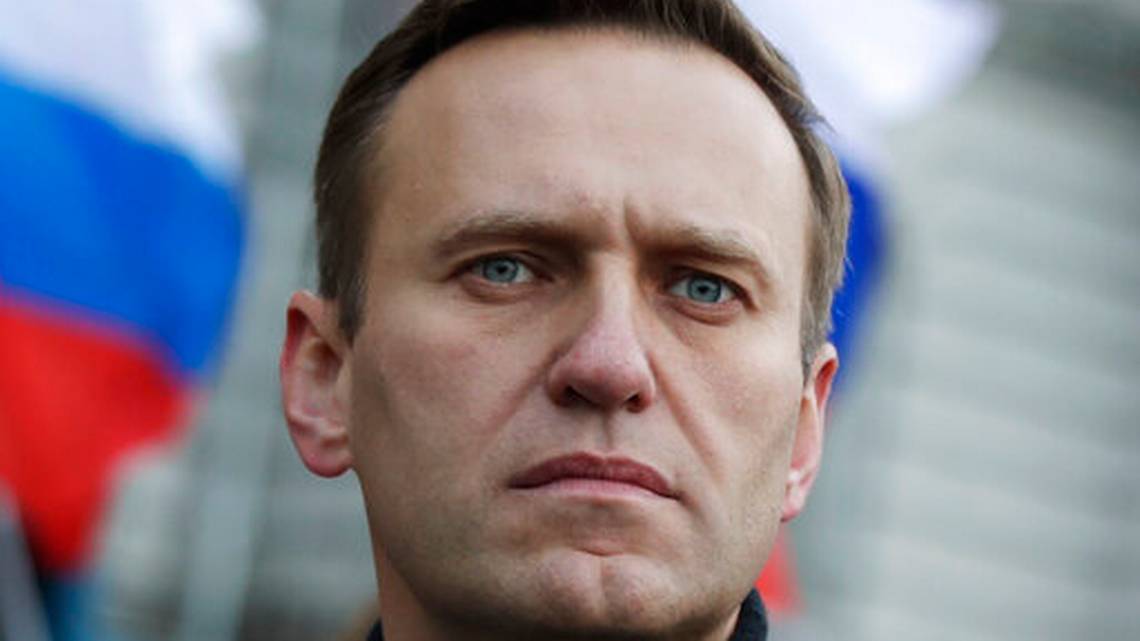 Russia freezes bank accounts of opposition leader family