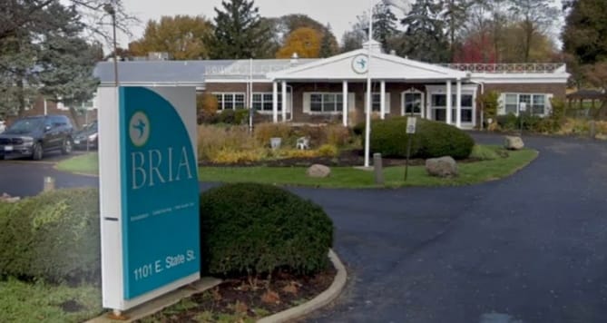 Coronavirus deaths double in one week at Illinois nursing homes; have surged past 1,000, data show