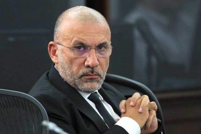 THE INCOHERENT, LIAR AND CHEATER ROY BARRERAS