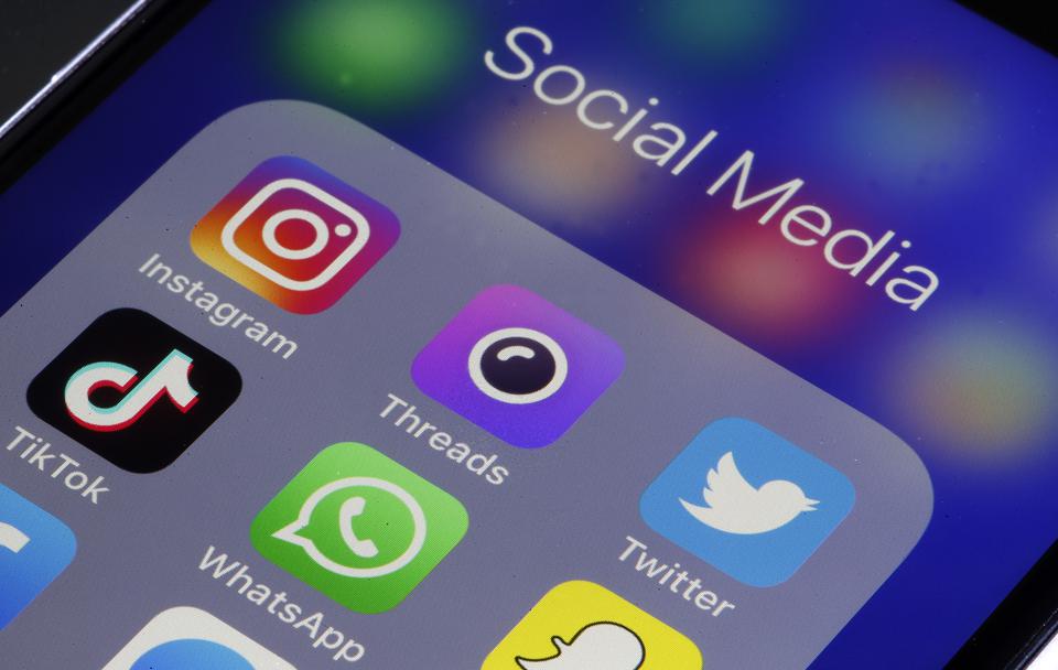 Drug Cartels Are All Over Instagram, Facebook, and TikTok