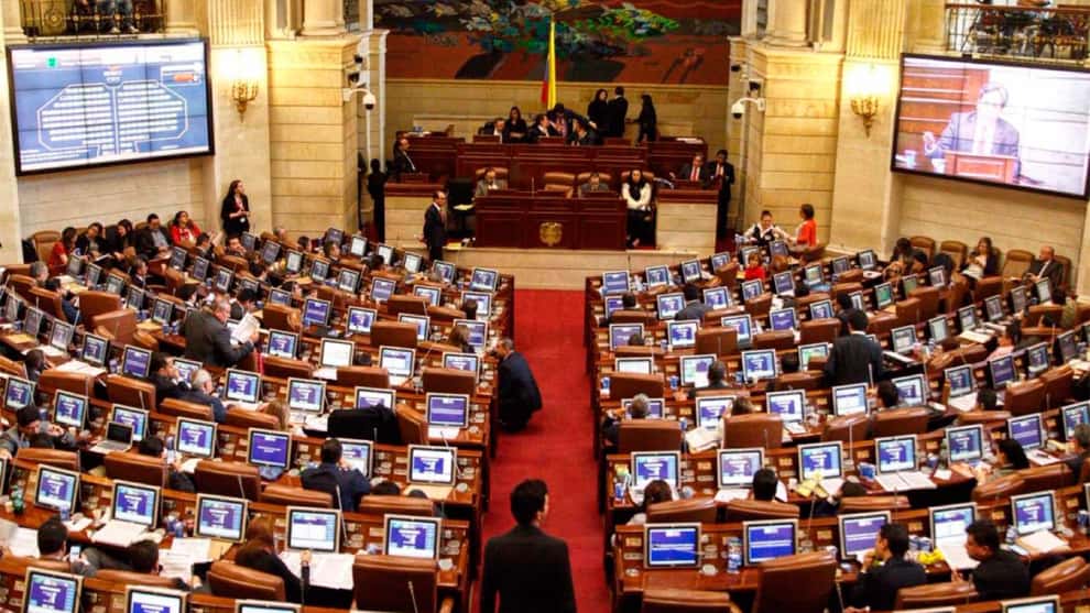 Reforma tributaria logra su primer debate