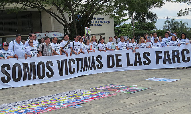 Una nueva cachetada a las víctimas de las Farc