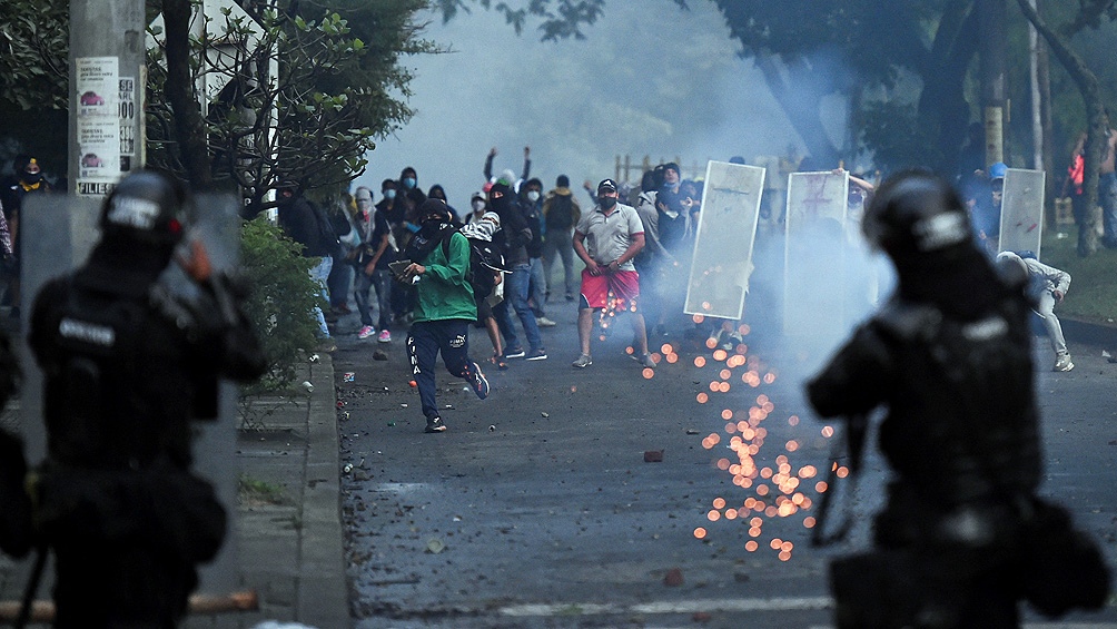 Scotland’s national police force is training law enforcement officers from Colombia on violence prevention