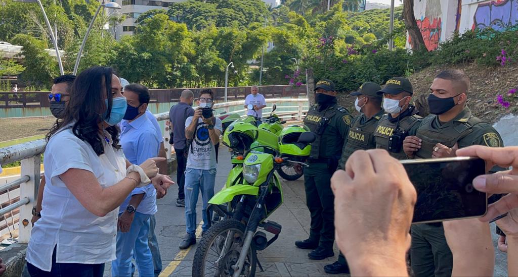 En Cali, senadora Cabal acompaña ‘Pintatón’