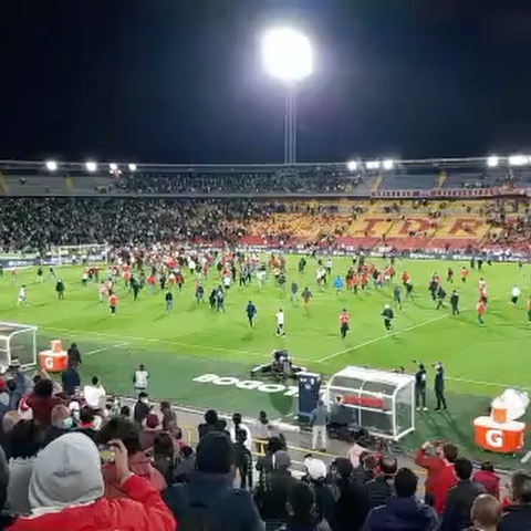 Bogotá: Fútbol en medio de una ciudad sin autoridad