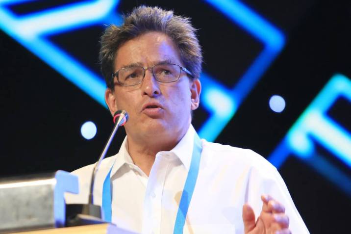 Alberto Carrasquilla es nombrado como nuevo codirector del Banco de la República