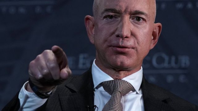 Jeff Bezos demanda a la Nasa