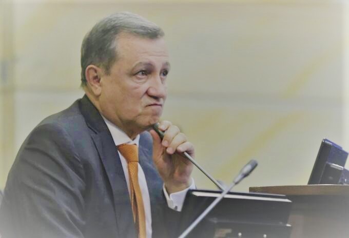 El Ernesto “mecías”