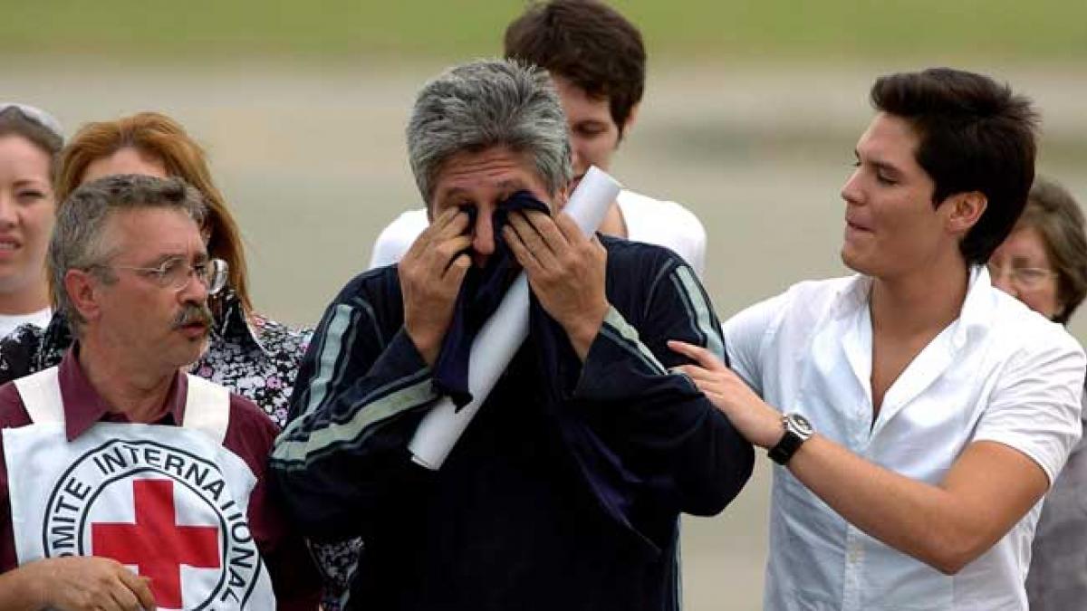 Sigifredo López pide expulsión de los Comunes de la JEP por declaraciones de Sandra Ramírez