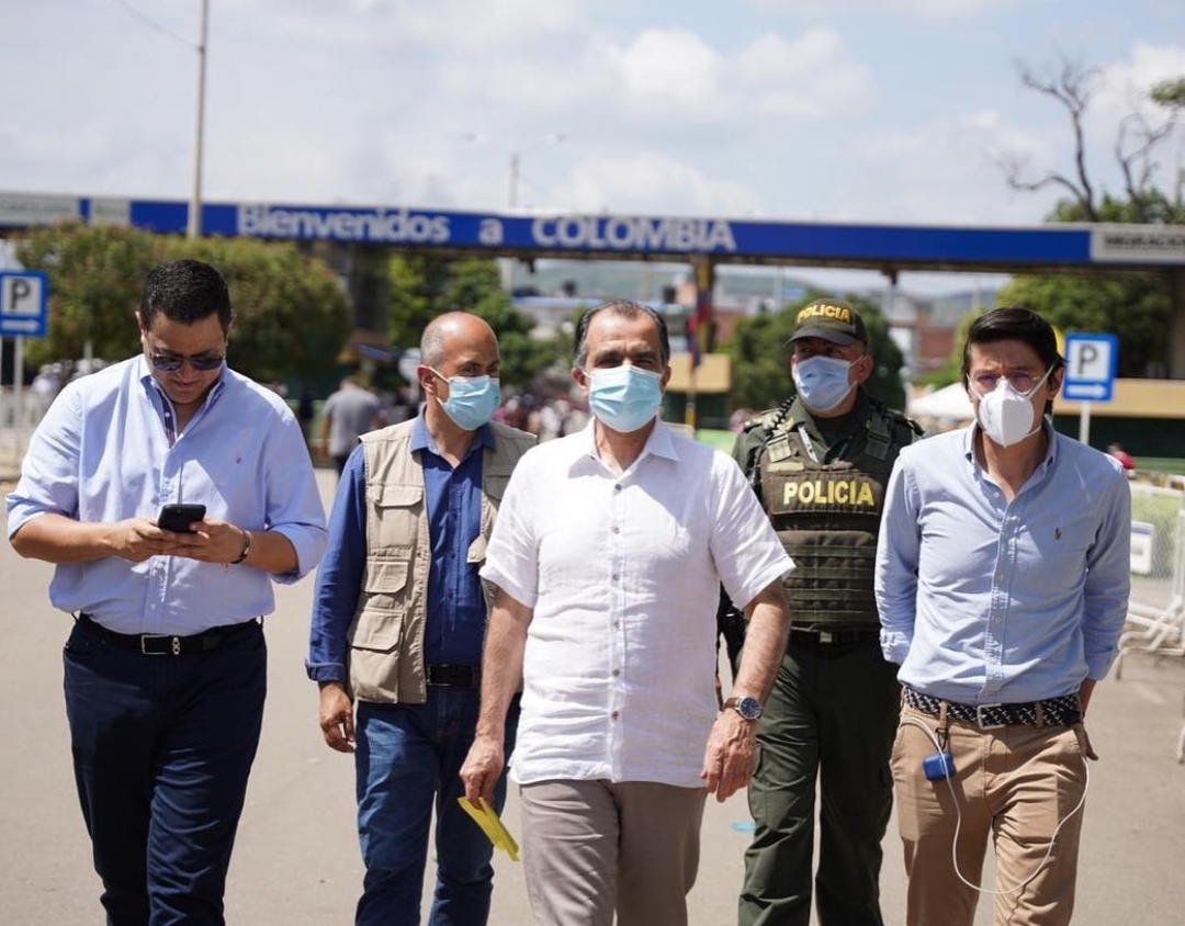 “El sueño de Petro sería la peor pesadilla de los colombianos” Óscar Iván Zuluaga.
