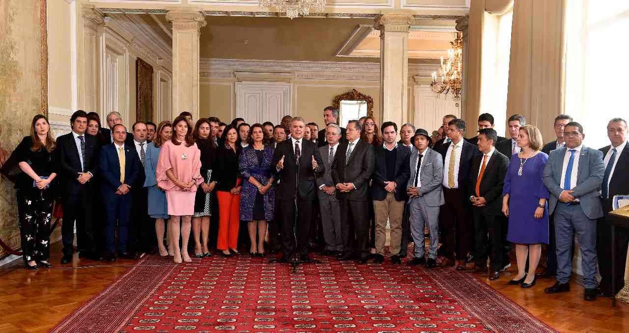 Otro tiro en el pie en el Centro Democrático