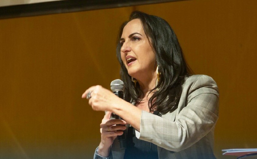 María Fernanda Cabal, la senadora que se la juega por el sector rural en Colombia 