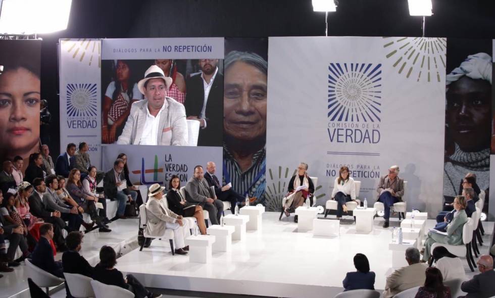 Colombia truth panel calls for move toward ‘legal regulation’ of drugs